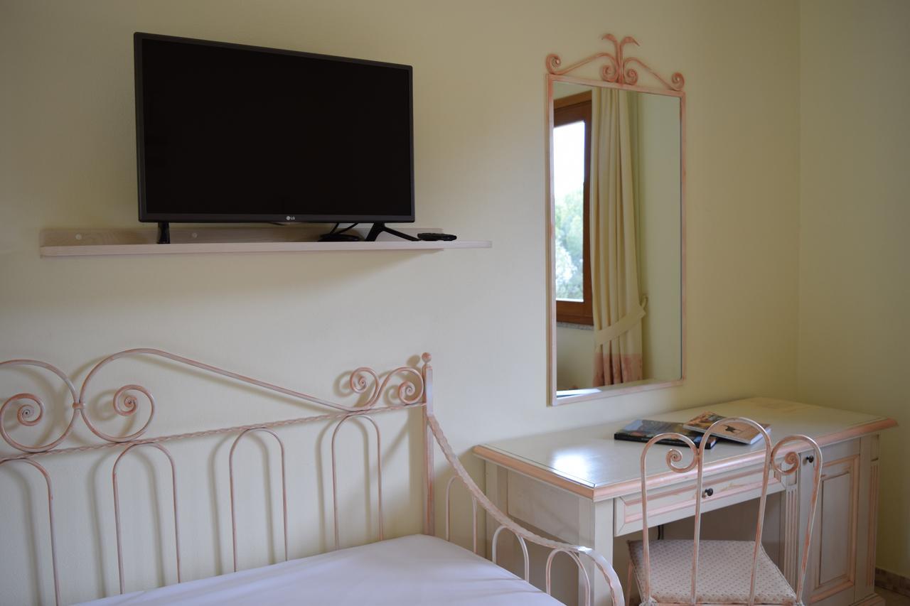 Hotel Soffio Di Vento Magazzini  Bagian luar foto